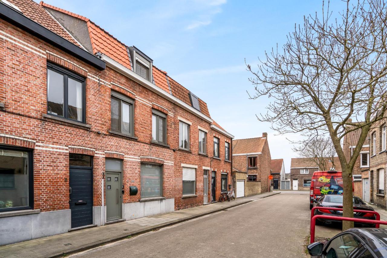 Villa Ruime Gezinswoning Nabij Historisch Centrum Tot 6p Met Terras Bruges